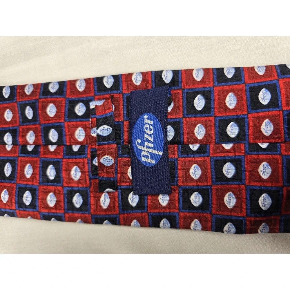 Pfizer‎ Tie Mens Red Blue 100% Silk Geometric Grid Logo Novelty Allover Necktie